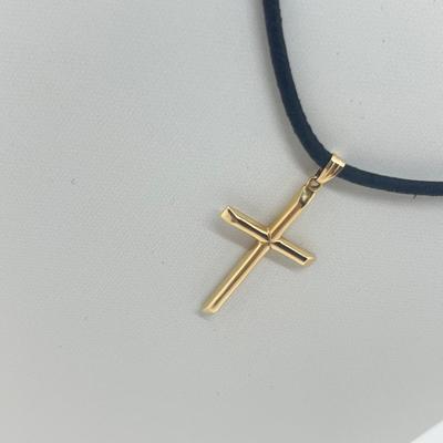 LOT 142J: 14K Yellow Gold Cross Pendant and Clasp on 18" Cord Necklace