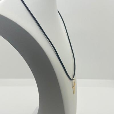 LOT 142J: 14K Yellow Gold Cross Pendant and Clasp on 18" Cord Necklace