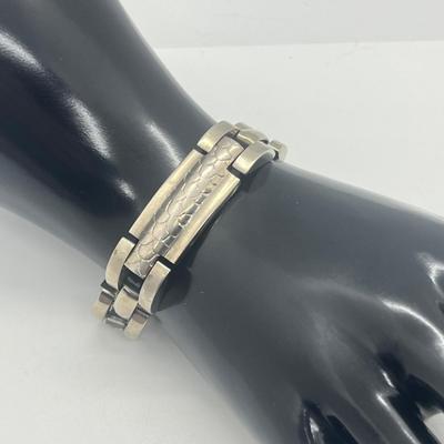 LOT 152J: Heavy Sterling Silver Link Bracelet - 7.5" - 50.3 Grams