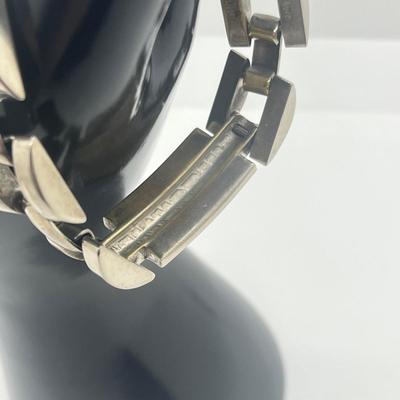 LOT 152J: Heavy Sterling Silver Link Bracelet - 7.5" - 50.3 Grams