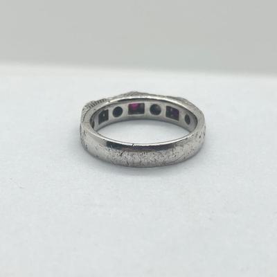 LOT 153J: Judith Ripka Sterling Silver and Cubic Zirconia Ring - Size 11 - 6.2 GTW