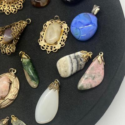 LOT 160J: Beautiful Stone Pendant Collection