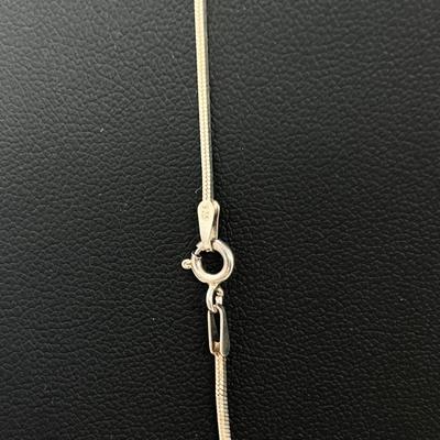 LOT 162J: Amaru Mayu Art Peruvian 950 Silver Earrings and Matching Pendant on 925 Sterling 18" Necklace - 12.3 GTW