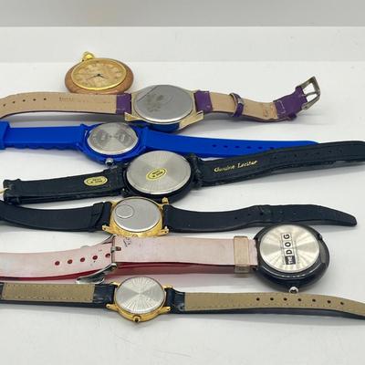 LOT 168J: Novelty Watches: Mickey Mouse and More!