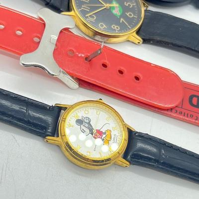 LOT 168J: Novelty Watches: Mickey Mouse and More!