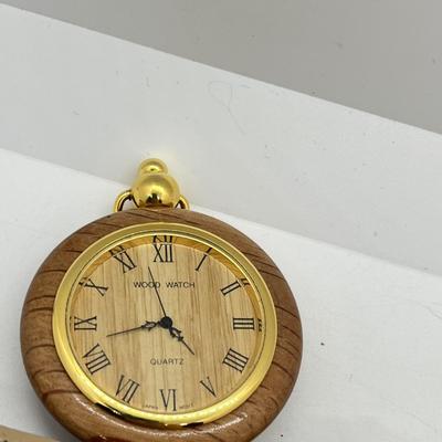 LOT 168J: Novelty Watches: Mickey Mouse and More!