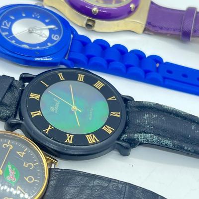 LOT 168J: Novelty Watches: Mickey Mouse and More!