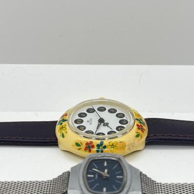 LOT 170J: Women's Mechanical Watches - Wind and Tick!