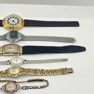 LOT 170J: Women's Mechanical Watches - Wind and Tick!