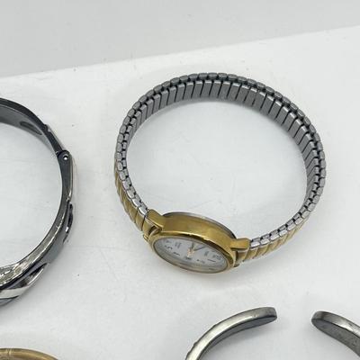 LOT 174J: Women's Quartz Watches (Not Working)