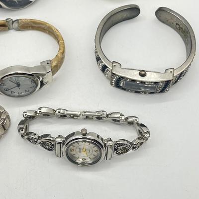 LOT 174J: Women's Quartz Watches (Not Working)