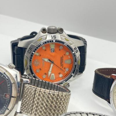 LOT 175J: Men's Quartz Watches (Non Working)