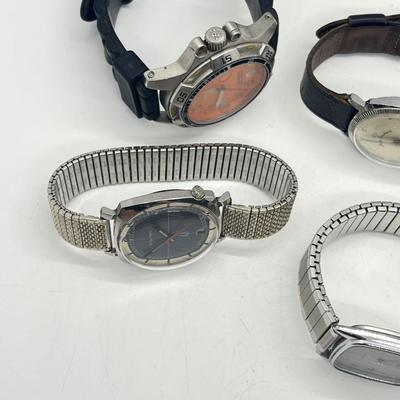 LOT 175J: Men's Quartz Watches (Non Working)
