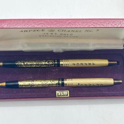 LOT 179J: Vintage and Novelty Pen Collection: Toy Story, "Grandmom & Pop-Pop" and More!