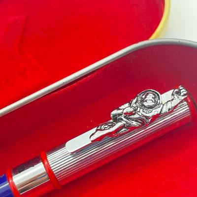 LOT 179J: Vintage and Novelty Pen Collection: Toy Story, "Grandmom & Pop-Pop" and More!