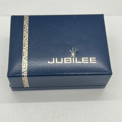 LOT 181J: Men's Vintage Jubilee 17 Jewels Watch (Working!)
