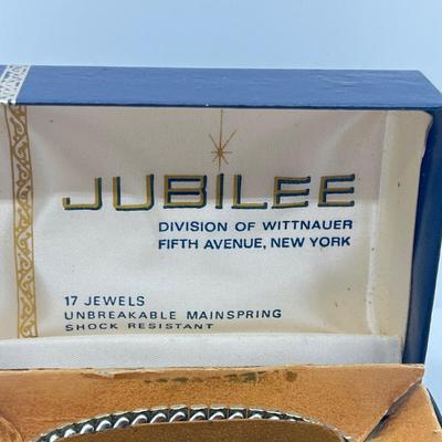 LOT 181J: Men's Vintage Jubilee 17 Jewels Watch (Working!)