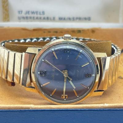 LOT 181J: Men's Vintage Jubilee 17 Jewels Watch (Working!)