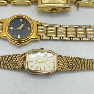 LOT 182J: Vintage Women's Watches