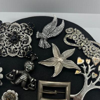 LOT 187J: Vintage Silver Toned Brooch/Pin Collection