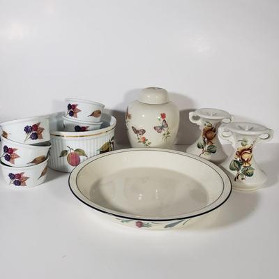LOT 153D: Takahashi Butterfly Ginger Jar, Lenox Poppies on Blue Dish & More
