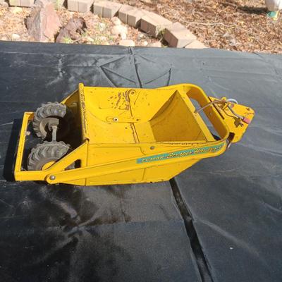 MARX LUMAR CONTRACTORS SCRAPER HAULER TOY
