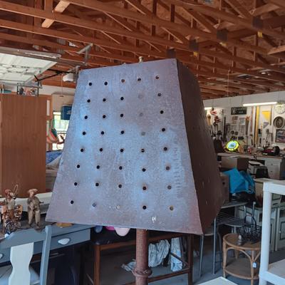 SHORT BOOKCASE AND AN IRON TABLE LAMP & SHADE