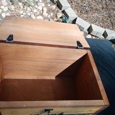 NATIONAL RIFLE ASSOCIATION WOODEN BOX