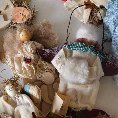 LOT 162G: Large Collection of Angel Themed Dolls, Ornaments and More