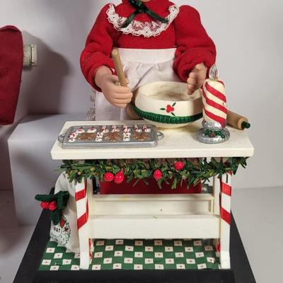 LOT 164G: Various Vintage Christmas Holiday Decorations