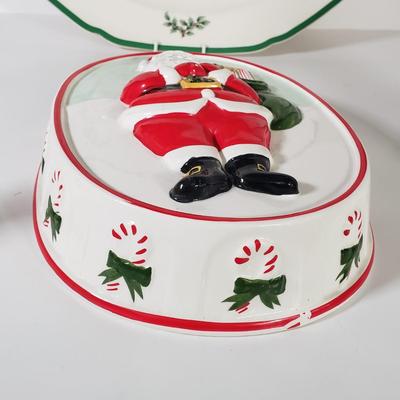 LOT 160L: Vintage Holiday Servingware & Decor with Spode, Royal Doulton, Lefton & More