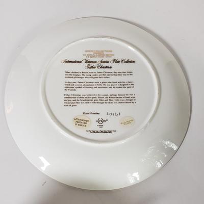 LOT 160L: Vintage Holiday Servingware & Decor with Spode, Royal Doulton, Lefton & More