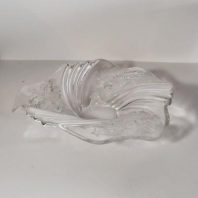 LOT 178G: Collection of Vintage Christmas Platters and Glass Dishes