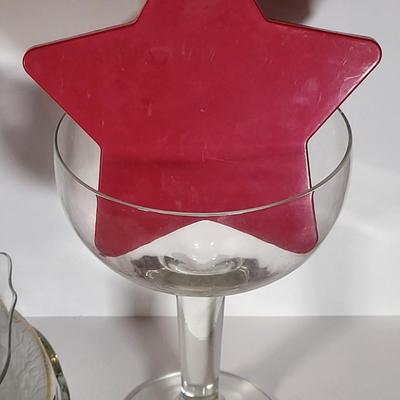LOT 178G: Collection of Vintage Christmas Platters and Glass Dishes