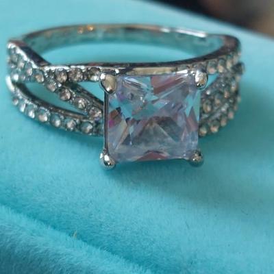 Fashion Ring