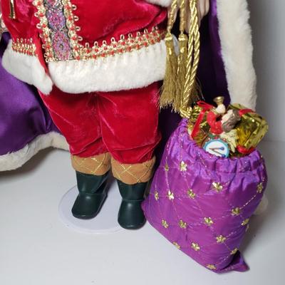 LOT 171F: Danbury Mint Santa's Magic Star with 20" Mrs Clause Collector Doll