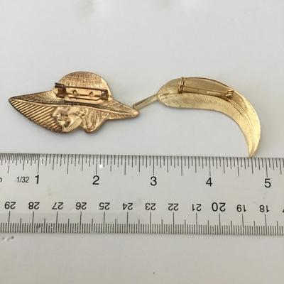 Vintage goldtone, brooches mid century