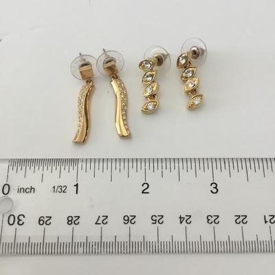 Really pretty gold tone rhinestone dangle earrings two pairs