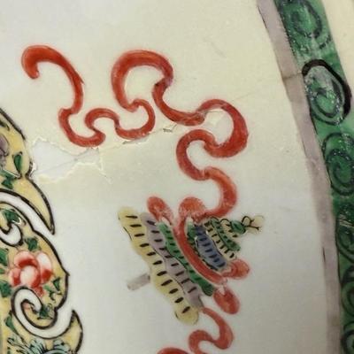 Large Antique Chinese Porcelain Plate with Dragon