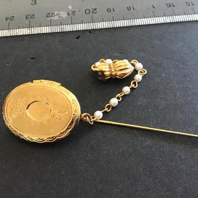 Locket Pin Vintage