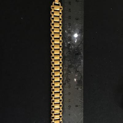 Gold Tone link Bracelet