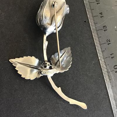 Giovanni Silver Tine Rose Pin