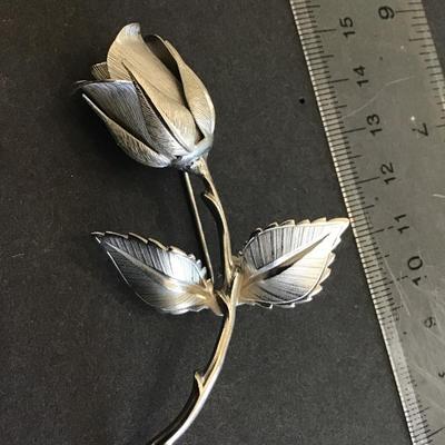 Giovanni Silver Tine Rose Pin
