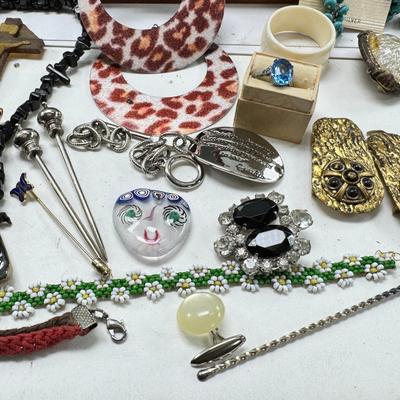 Costume jewelry, cameo belt and jewelry boxes
