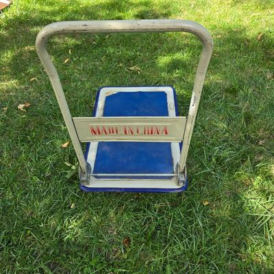 Small collapsible cart