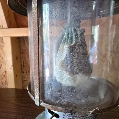 Coleman kerosene lantern -