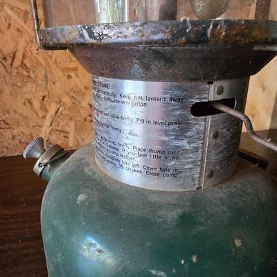 Coleman kerosene lantern -