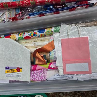 Wrapping paper - Bows - Gift labels - Greeting cards in two long lidded totes and more !
