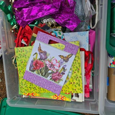 Wrapping paper - Bows - Gift labels - Greeting cards in two long lidded totes and more !