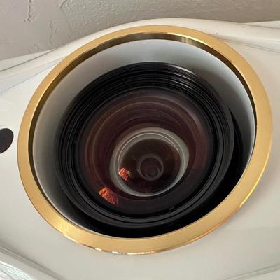 DreamVision DreamBee 2 Full HD 1080p Projector – Remote, Ceiling Mount & Manual, Low Hours